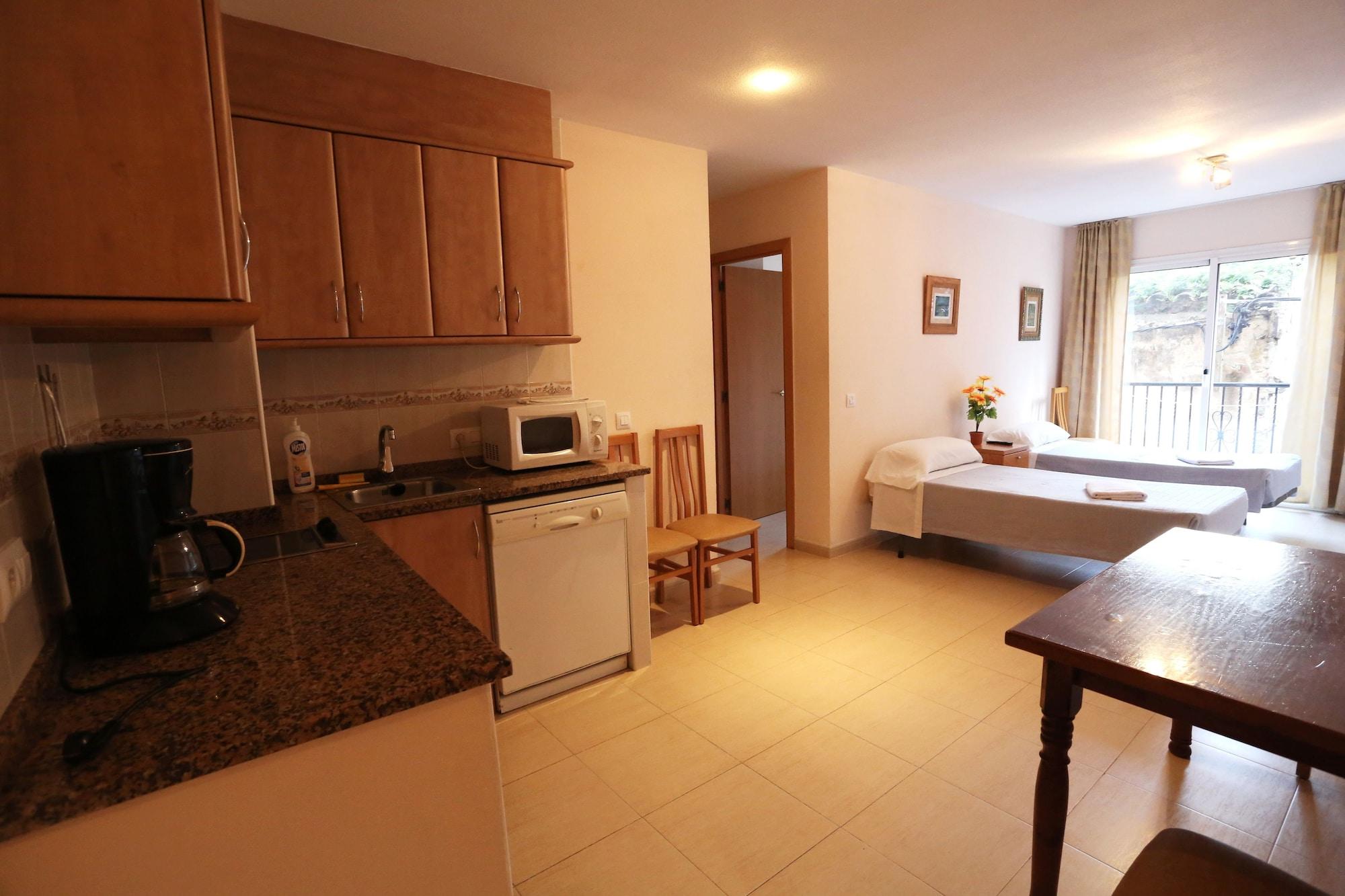 Royal Apartahotel 2*
