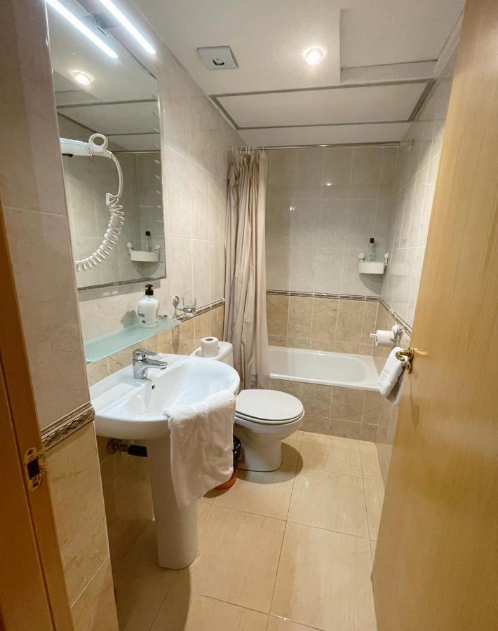 Aparthotel Royal 2*