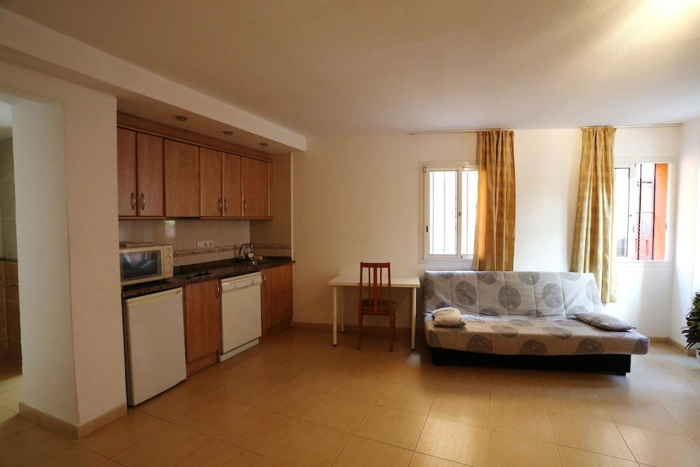 Aparthotel Royal