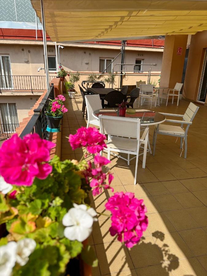 Hotel apartamentowy Royal